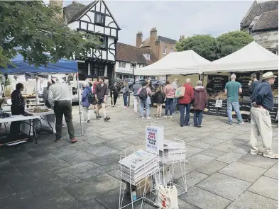  ?? ?? The Midhurst market