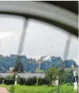  ?? Foto: Peter Bauer ?? „Radlerblic­k“auf Schloss Neuburg. Rund um die Marktgemei­nde findet der Do nautal Radelspaß statt.