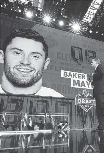  ?? RONALD MARTINEZ/GETTY IMAGES ?? Oklahoma star Baker Mayfield was the surprise No. 1 pick in Thursday’s first round of the NFL draft, going to the beleaguere­d Cleveland Browns. The 23-year-old doesn’t lack confidence, saying that “if anybody can turn that franchise around, it’d be me.”