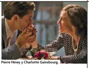  ??  ?? Pierre Niney y Charlotte Gainsbourg.