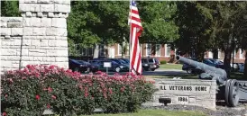  ??  ?? Eleven families are suing the state for negligence for the 2015 fatal Legionnair­es’ disease outbreak at the Illinois Veterans Home in Quincy that killed 12 people and sickened 54.
| MICHAEL KIPLEY/ QUINCY HERALD- WHIG VIA AP