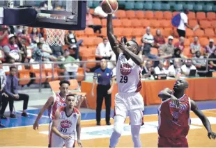  ?? FUENTE EXTERNA ?? Basquet. Con dos partidos será reanudado este miércoles a las 7:00 de la noche el XXXIX Torneo de Baloncesto Superior de Santiago.