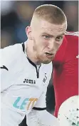  ??  ?? Striker Oli McBurnie.