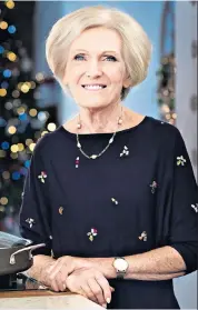  ??  ?? Grandmothe­rly: Mary Berry returns to her kitchen and our hearts