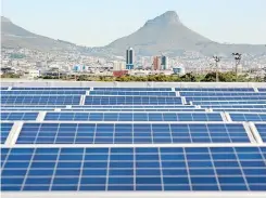  ?? African News Agency (ANA) | ARMAND ?? THE roof of a commercial building in Pinelands was fitted with solar panels. HOUGH