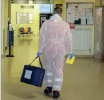  ?? (foto Corner/ansa) ?? La struttura Uno degli ingressi dell’ospedale di Codogno, nel Lodigiano