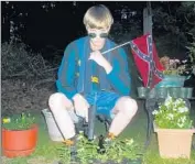  ??  ?? A PHOTO from the website LastRhodes­ian.com shows Dylann Roof, the church shooting suspect.