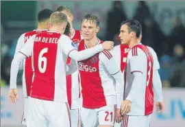  ?? FOTO: EFE ?? De Jong, celebrando un gol con el Ajax durante un partido de la liga holandesa