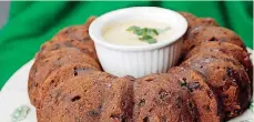  ?? [PHOTO BY DOUG HOKE, THE OKLAHOMAN ARCHIVES] ?? Figgy Pudding, a Christmas tradition.