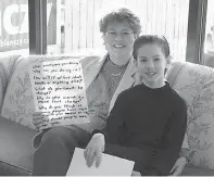  ??  ?? Amanda Achtman @AmandaAcht­man First political act: meeting MP @DianeAblon­czy at age 9 with a list of questions!