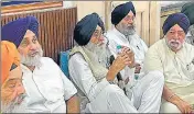  ?? HT PHOTO ?? SAD general secretary Prem Singh Chandumajr­a, party chief Sukhbir Singh Badal, SAD (Amritsar) president Simranjit Singh Mann, former DSGMC presidents Paramjit Singh Sarna and Manjit Singh GK during a panthic gathering at the Golden Temple complex in Amritsar on Wednesday.