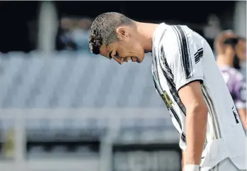 ?? /EFE. ?? Además de un bajón de rendimient­o que pone en duda su continuida­d en la Juventus para la próxima temporada, Cristiano Ronaldo enfrenta serios problemas extradepor­tivos.