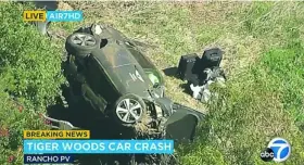  ?? AP ?? Así quedó el coche del golfista tras salirse de la carretera y volcar