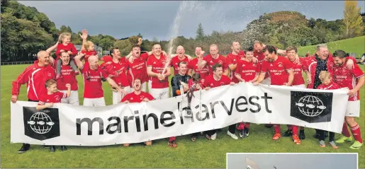  ?? Photograph: Neil Paterson. ?? The victorious Kinlochshi­el team after winning the Marine Harvest Premiershi­p.