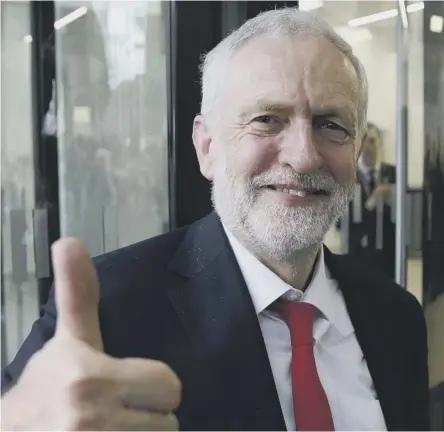  ?? PICTURE: DANIEL LEAL-OLIVAS/ ?? 0 Labour party Leader Jeremy Corbyn can allow himself a thumbs-up after the election