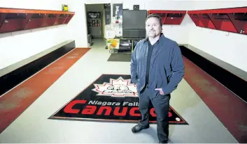  ?? JULIE JOCSAK/STANDARD STAFF ?? One-time Niagara Falls Canucks goaltender Frank Pietrangel­o, shown in this file photo after acquiring the junior B hockey team three years ago, will be interviewe­d for a Rogers Hometown Hockey broadcast airing Sunday.