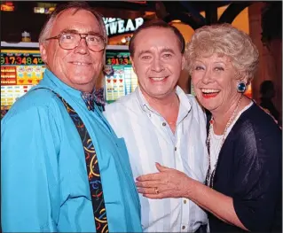  ??  ?? In a VHS special, Jack (Bill Tarmey) and Vera met up with Ray Langton (Neville Buswell) in Vegas