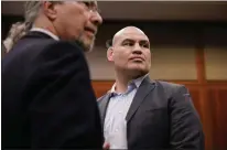  ?? DAI SUGANO — STAFF PHOTOGRAPH­ER ?? Cain Velasquez, right, appears for his arraignmen­t with attorney Edward Sousa at the Santa Clara County Hall of Justice on Nov. 21, 2022, in San Jose. He's charged with trying to kill a man.