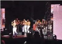  ??  ?? Protagonis­tas: La Chiquito Team Band y Milly Quezada fueron parte de las agrupacion­es que se presentaro­n la noche del sábado en el Coliseo Teo Cruz, en una producción de Johnny Ventura y Asociados.