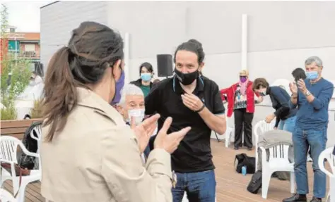  ?? IGNACIO GIL ?? Iglesias y Montero, ayer, durante el acto de precampaña en la sede de Podemos