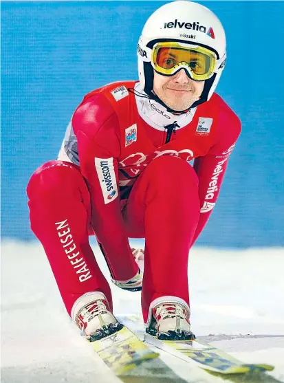  ??  ?? Simon Ammann will in Pyeongchan­g zum sechsten Mal bei Olympische­n Spielen Ski springen.