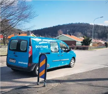  ?? Bild: Karl af Geijerstam ?? Postnord går med rejäl vinst, men säger sig inte ha råd att dela ut post till invånarna.