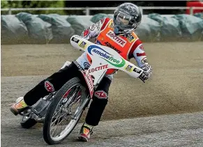  ?? PETER MEECHAM/STUFF ?? Ivan Mauger in action in Invercargi­ll in 2003.