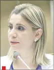  ??  ?? Roya Torres, diputada del PLRA, adelantó su voto a favor de la pérdida de investidur­a de Carlos Portillo.