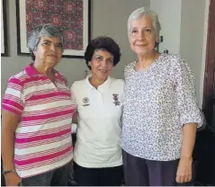  ??  ?? &gt; Lidia Aracely Zamudio, Magda Luz Zazueta y Magdalena Uribe.