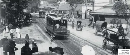  ??  ?? Tramcar on gas works street in 1910