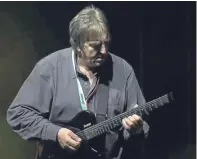  ??  ?? Guitar virtuoso Allan Holdsworth was working on a new solo album when he died.