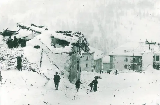  ?? PATRIZIATO DI AIROLO ?? Ad Airolo l'immensa massa nevosa scesa dal riale della Vallascia causò dieci vittime