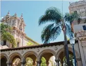  ?? Fotos: Sartor ?? Architektu­rfreunde kommen im Balboa Park (rechts) auf ihre Kosten. Oder beim Besuch des Hotels del Coronado.