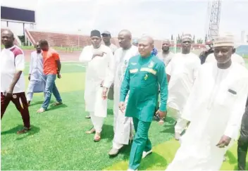  ??  ?? Chairman of Kano Pillars FC, Alhaji Surajo Shaaibu Jambul (2nd right) and other members of his delegation inspecting the popular Abubakar Tafawa Balewa stadium in Bauchi