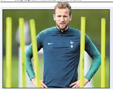  ??  ?? POLE POSITION: Kane trains with Tottenham yesterday