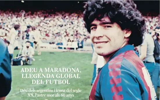  ?? EFE ?? Diego Armando Maradona durant la presentaci­ó com a jugador del Barça al Camp Nou el 1982
