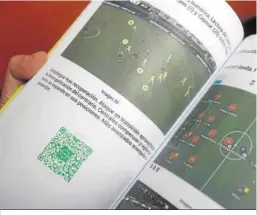  ?? ?? Tras las capturas de las jugadas, códigos QR para el formato audiovisua­l.