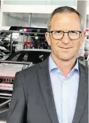  ?? BILD: SN/PORSCHE ?? J. Santner glaubt nicht an langfristi­ge Folgen.