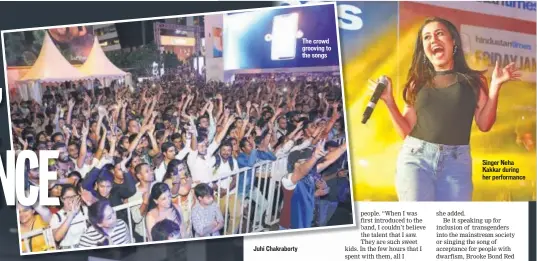  ?? PHOTOS:HTCS/MANOJ VERMA ?? The crowd grooving to the songs Singer Neha Kakkar during her performanc­e