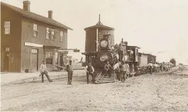  ??  ?? E. J. Westervelt, Santa Fe Railway train at station, Engle, New Mexico (circa 1890), Negative No. 035876