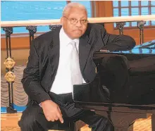  ?? Courtesy Delfeayo Marsalis ?? Above: Pianist Ellis Marsalis Jr., patriarch of one of the busiest families in jazz. Right: Trombonist son Delfeayo, on tour with Dad and coming to S.F.