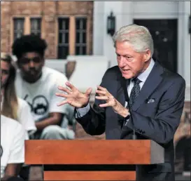  ?? Arkansas Democrat-Gazette/Mitchell Pe Masilun ?? 60 YEARS: Former President Bill Clinton speaks during the Commemorat­ion Ceremony Monday on the 60th Anniversar­y of Integratio­n at Little Rock Central High.