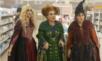  ?? ?? Sarah Jessica Parker, Bette Midler and Kathy Najimy in Hocus Pocus 2. Photograph: Matt Kennedy/AP