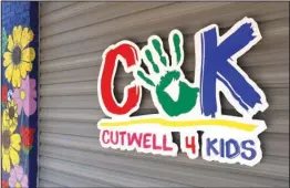 ?? The Sentinel-Record/Richard Rasmussen ?? DIGITAL CLASSES: Students at Cutwell 4 Kids, 247 Silver St., will no longer have to physically go to the C4K Studio to participat­e in classes.