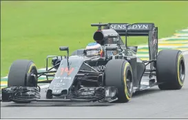  ?? FOTO: EFE ?? Fernando Alonso espera poder puntuar en el GP de Brasil saliendo el décimo