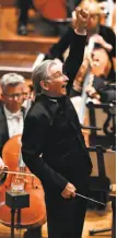  ?? Scott Strazzante / The Chronicle ?? Thomas leads the S.F. Symphony on Sept. 14 during the gala concert to open the 2017-18 season at Davies Symphony Hall.