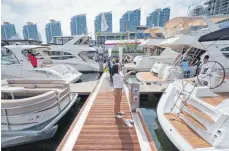  ?? FOTO: DPA ?? Yachten bei einer Luxus-Schau in China: Das weltweite Gesamtverm­ögen der Milliardär­e schrumpfte 2018 um 4,3 Prozent.