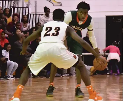  ?? | FOR THE SUN- TIMES ?? Morgan Park star Ayo Dosunmu has missed most of the last five games with an injury to his left ankle.