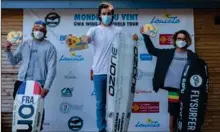  ??  ?? Podium Leucate Kitefoil hommes