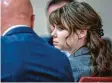  ?? Foto: Jim Weber, AP/dpa ?? Hannah Gutierrez-Reed muss nach dem Jury-Urteil am Montag ins Gefängnis.